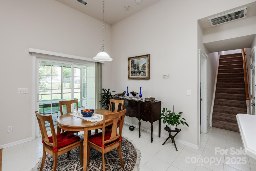 1027 Feather Oak Ln Matthews, NC 28104