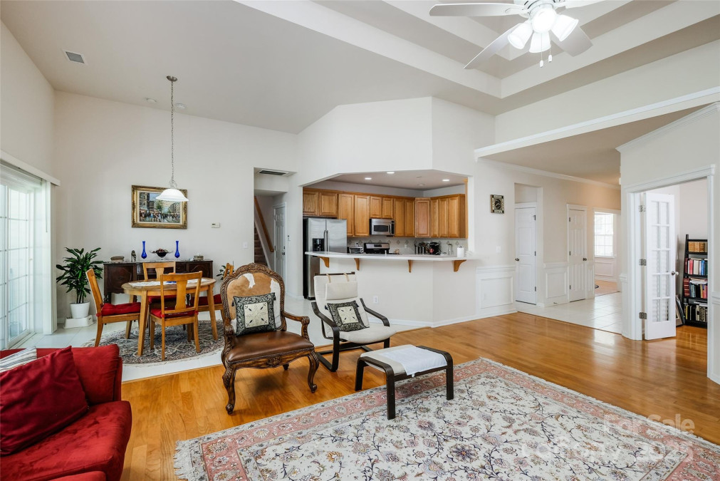 1027 Feather Oak Ln Matthews, NC 28104