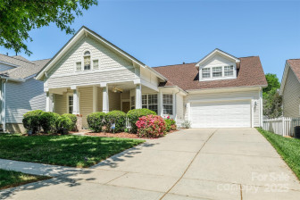 1027 Feather Oak Ln Matthews, NC 28104