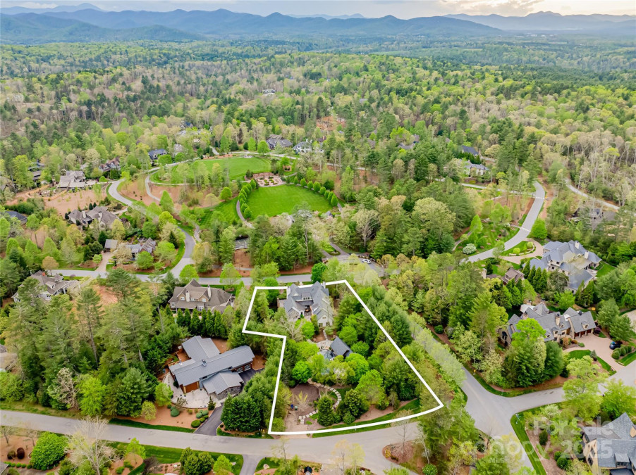 32 Ramble Way Asheville, NC 28803