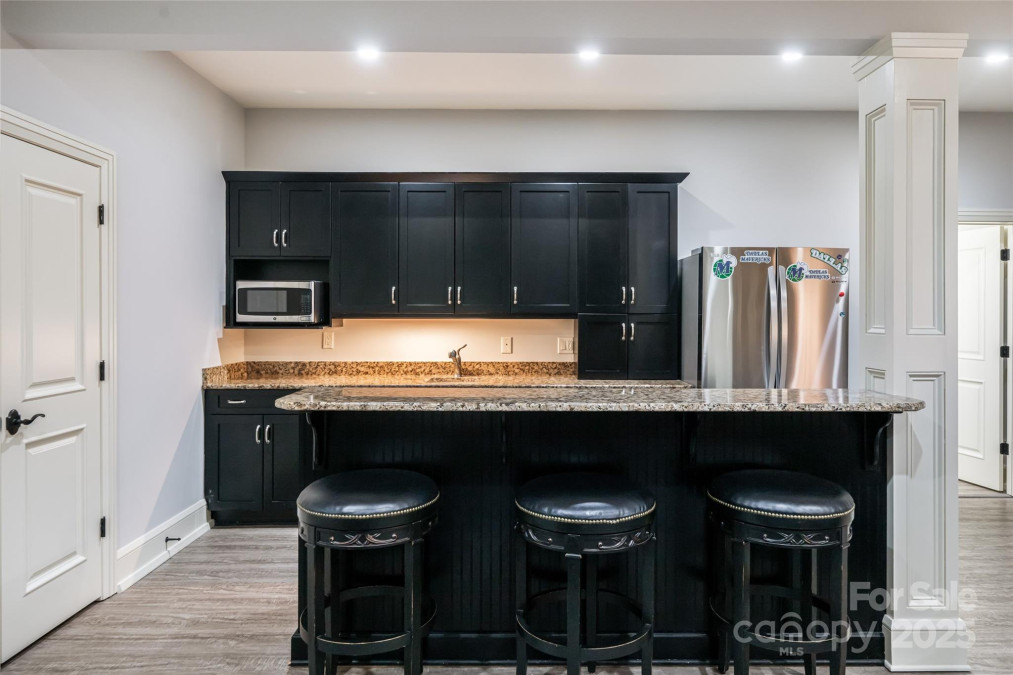32 Ramble Way Asheville, NC 28803