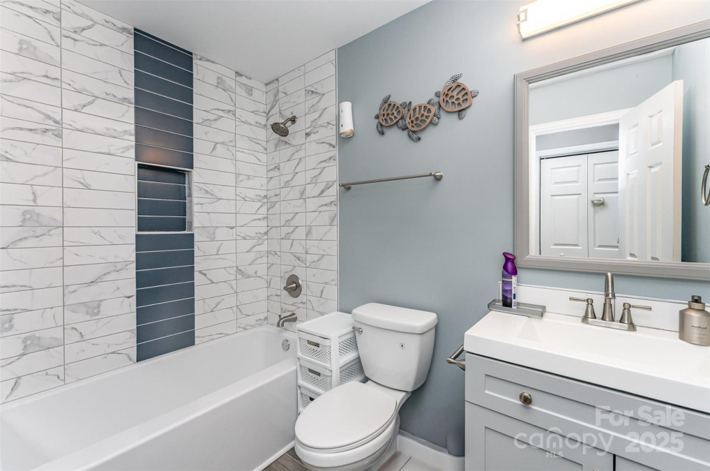 11224 Amber Glen Dr Charlotte, NC 28269