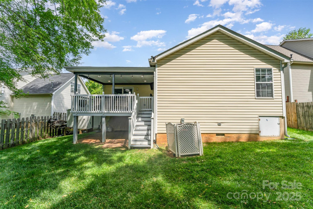 11224 Amber Glen Dr Charlotte, NC 28269