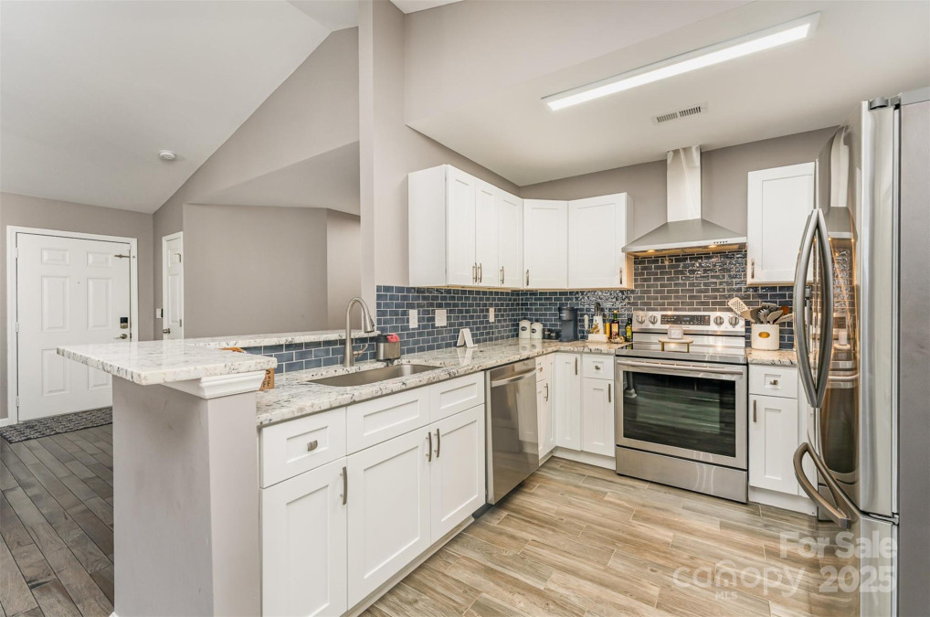 11224 Amber Glen Dr Charlotte, NC 28269