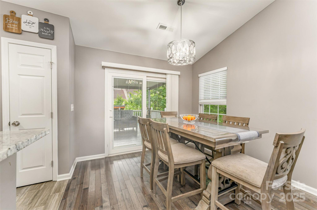 11224 Amber Glen Dr Charlotte, NC 28269