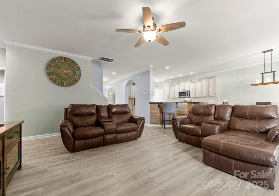 137 Sugar Magnolia Dr Mooresville, NC 28115