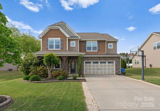 137 Sugar Magnolia Dr Mooresville, NC 28115