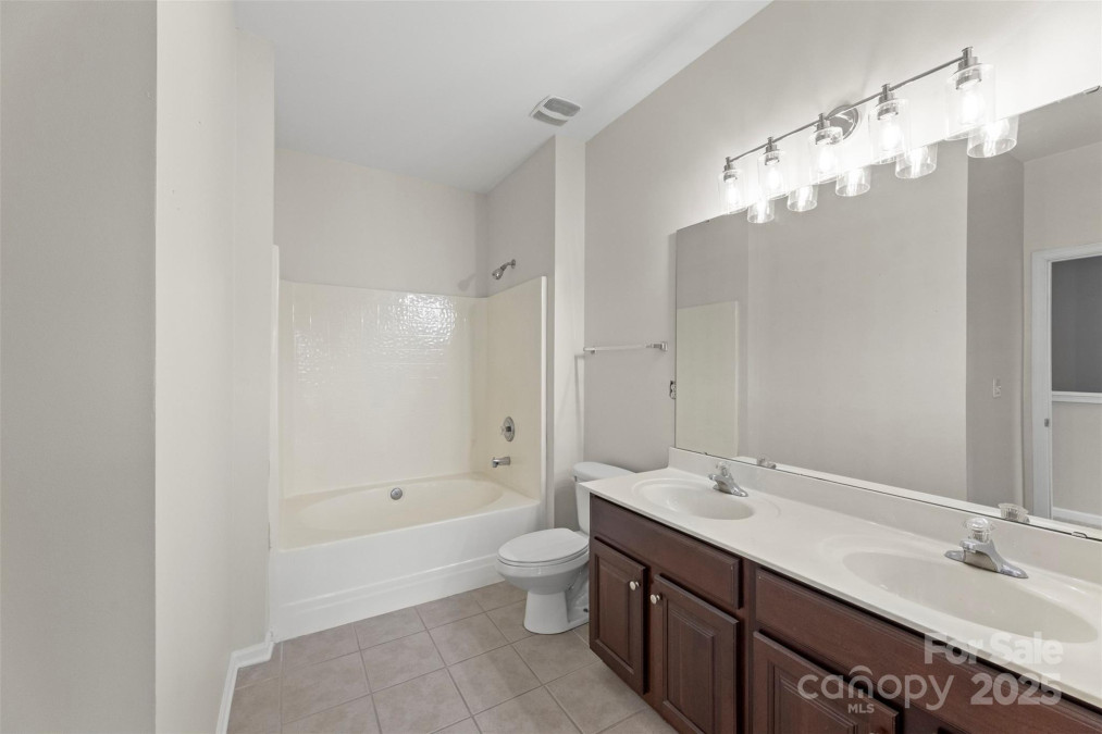 2151 Belle Vernon Ave Charlotte, NC 28210