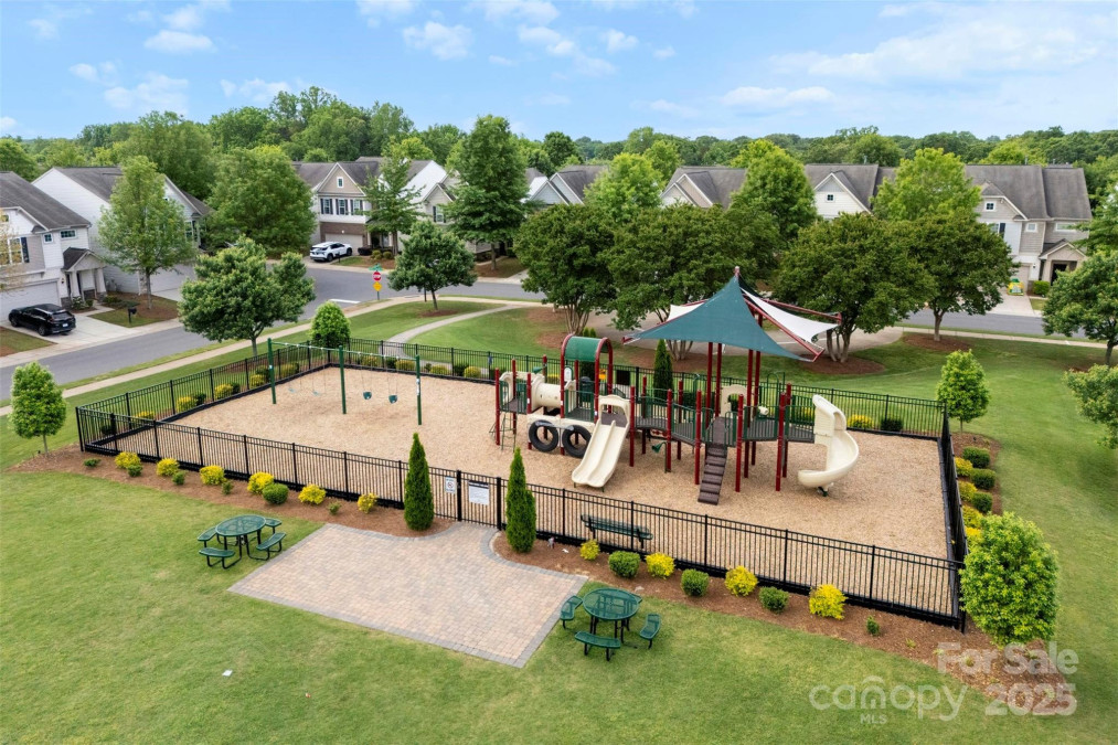 2151 Belle Vernon Ave Charlotte, NC 28210