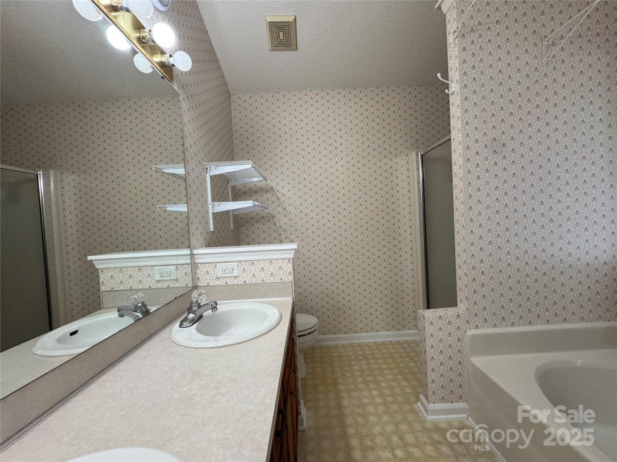 2504 Faircroft Way Monroe, NC 28110