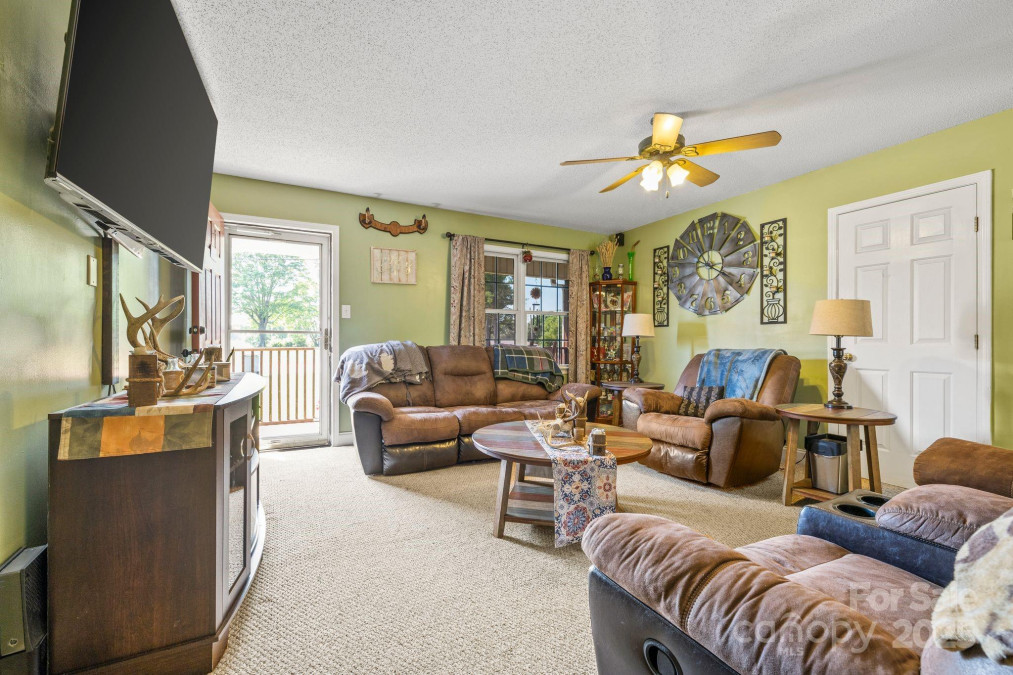 130 Helen Dr Statesville, NC 28625
