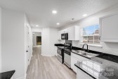 8027 Bristle Ln Charlotte, NC 28214