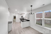 8027 Bristle Ln Charlotte, NC 28214