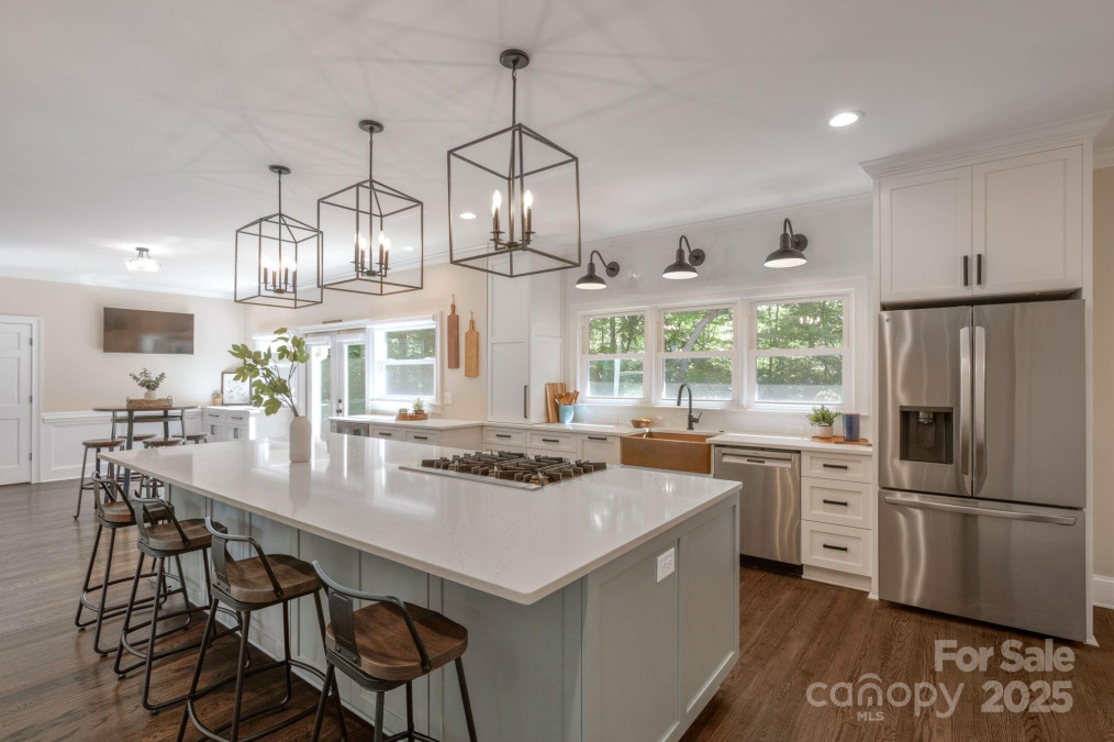 8400 Prince Valiant Dr Waxhaw, NC 28173