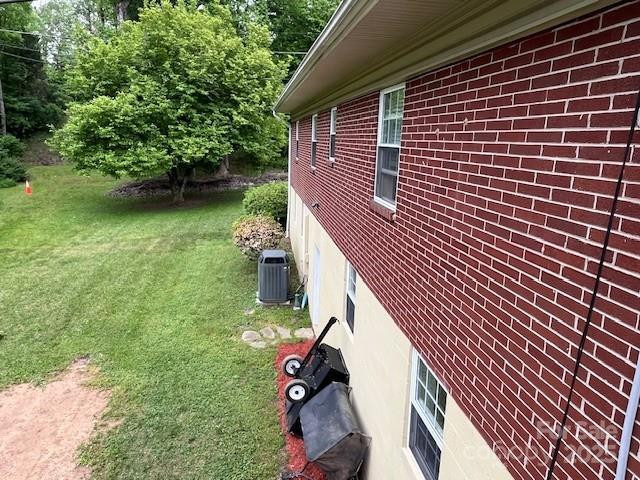 323 Hibriten Dr Lenoir, NC 28645
