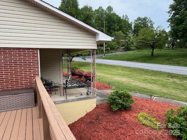 323 Hibriten Dr Lenoir, NC 28645