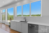 302 Broad Vista Ln Asheville, NC 28804