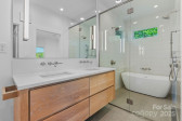 302 Broad Vista Ln Asheville, NC 28804