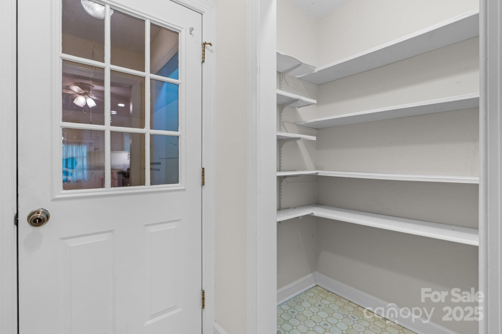 1026 Wellington Ct Lenoir, NC 28645