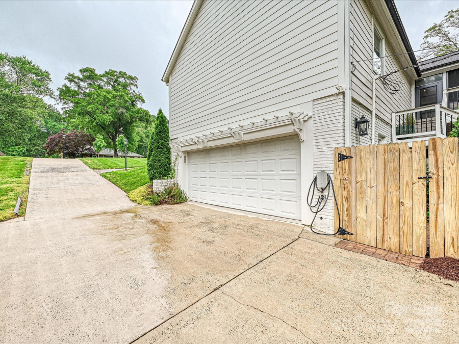3610 Mill Pond Rd Charlotte, NC 28226