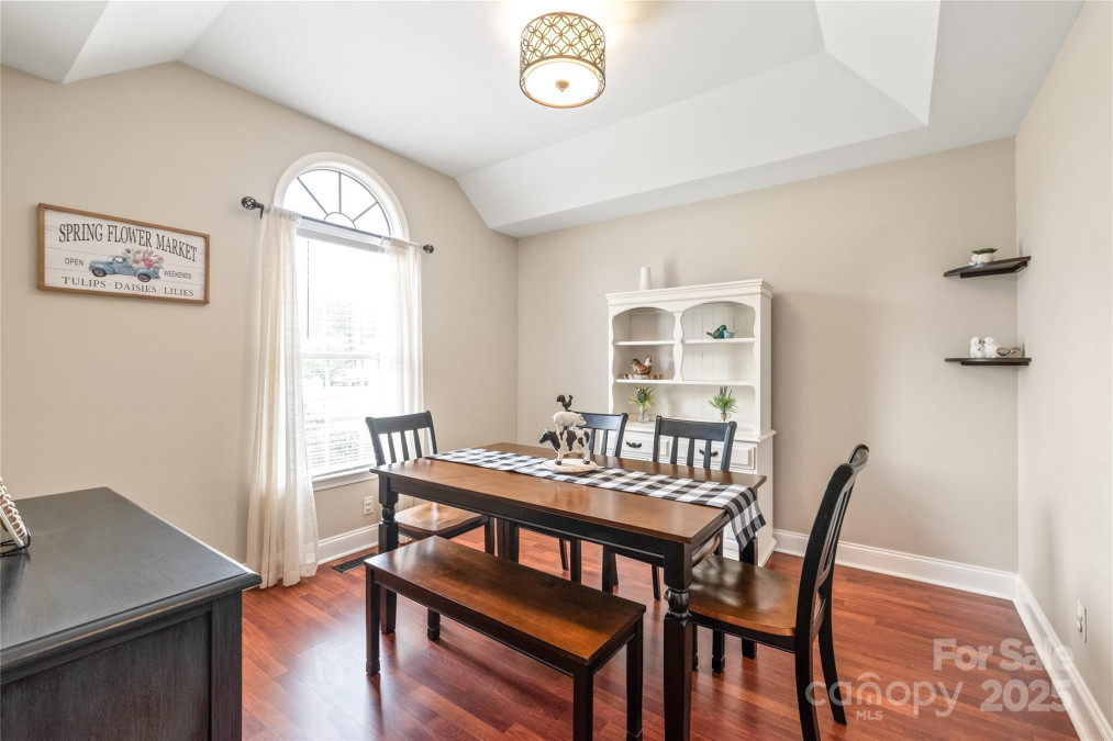 1542 Crowders Woods Dr Gastonia, NC 28052