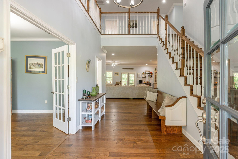 301 Wagram Pl Hendersonville, NC 28739