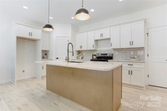 3300 Travis Ln Concord, NC 28027