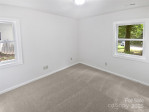 8600 Eaglewind Dr Charlotte, NC 28212
