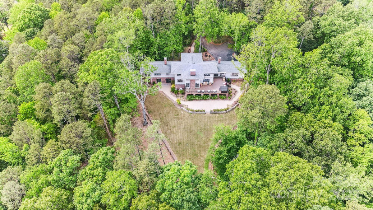 115 Forestcliff Ct Concord, NC 28025