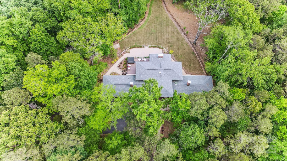 115 Forestcliff Ct Concord, NC 28025
