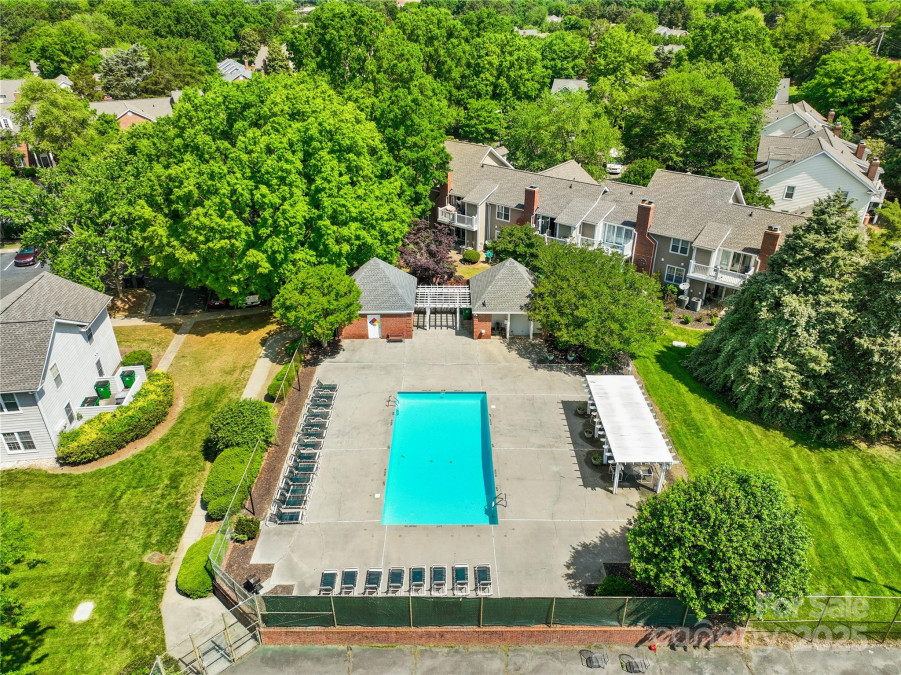9214 Vicksburg Park Ct Charlotte, NC 28210