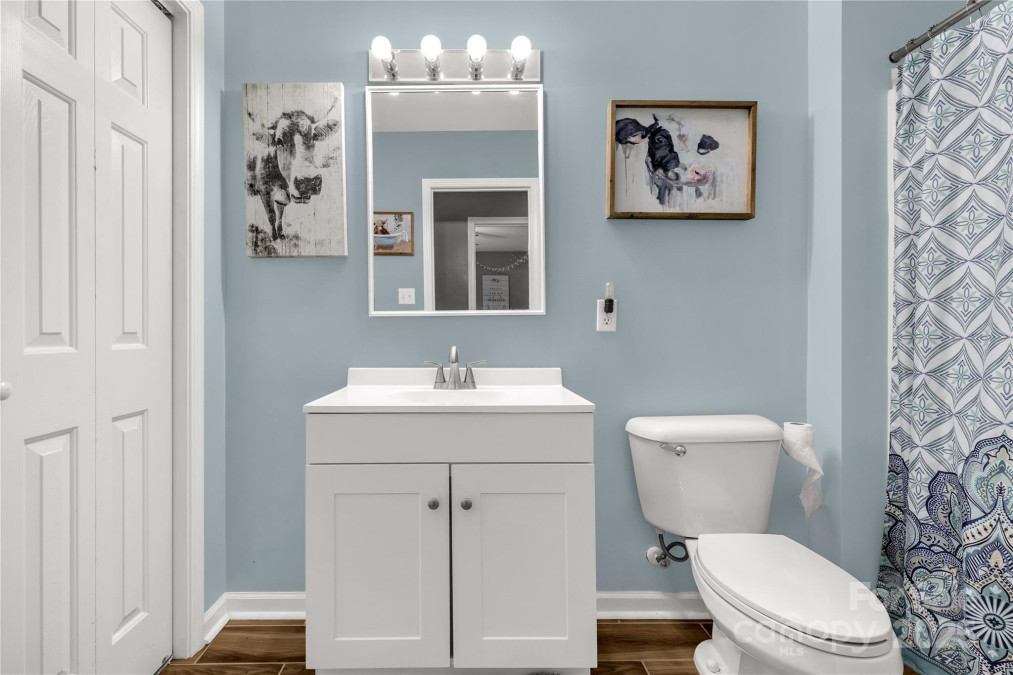 522 Kittiewake Ln Clover, SC 29710