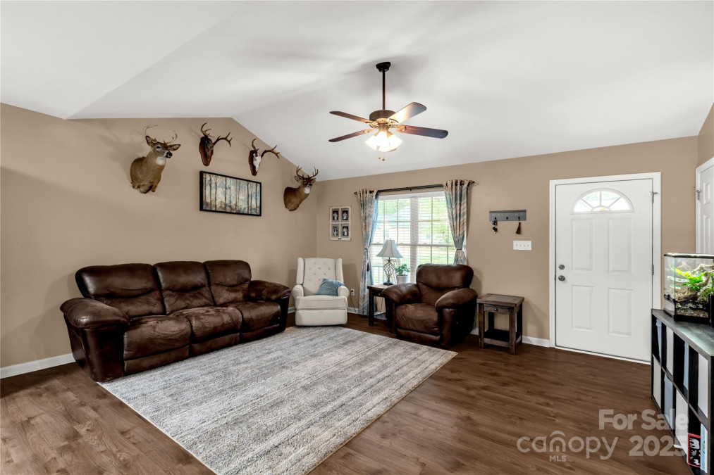 522 Kittiewake Ln Clover, SC 29710
