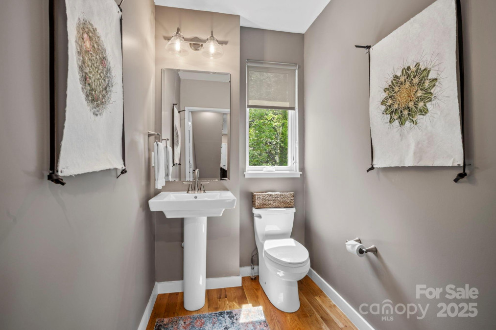 245 Short Coxe Ave Asheville, NC 28801