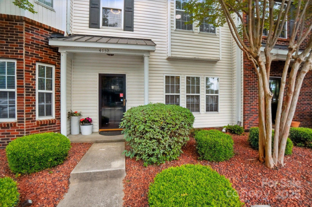 4132 Kenton Glenn Ct Concord, NC 28027