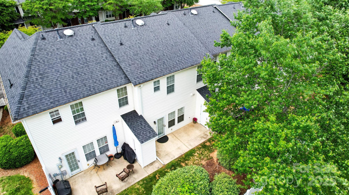 4132 Kenton Glenn Ct Concord, NC 28027