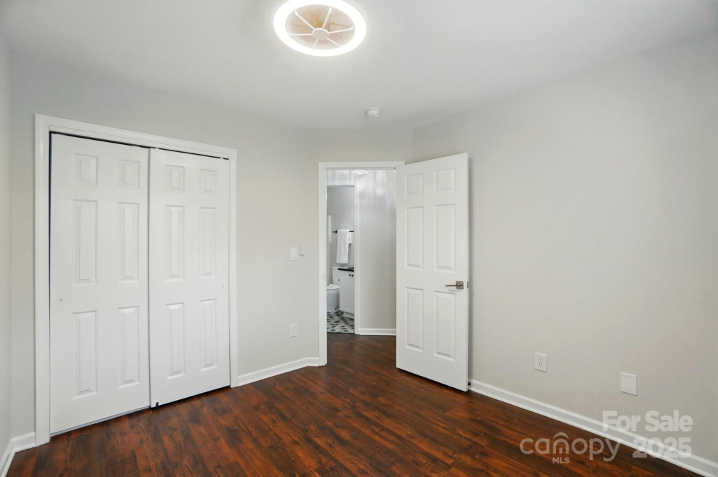 4132 Kenton Glenn Ct Concord, NC 28027