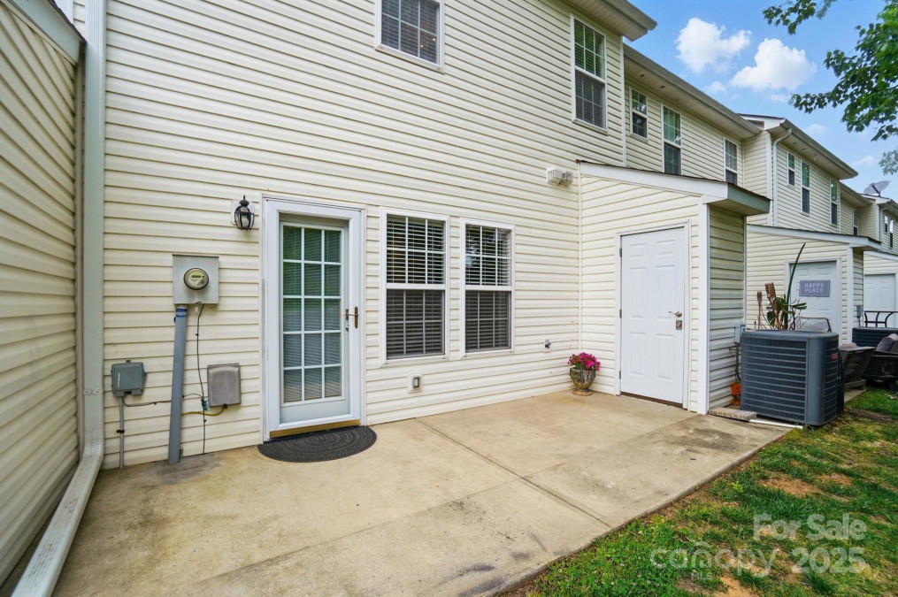 4132 Kenton Glenn Ct Concord, NC 28027