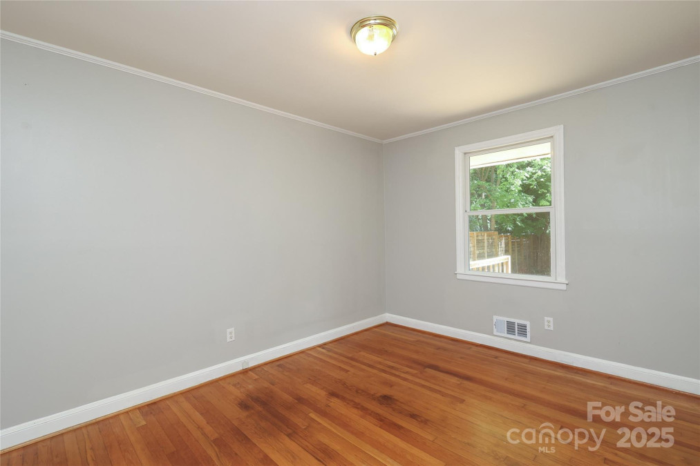 4361 Applegate Rd Charlotte, NC 28209