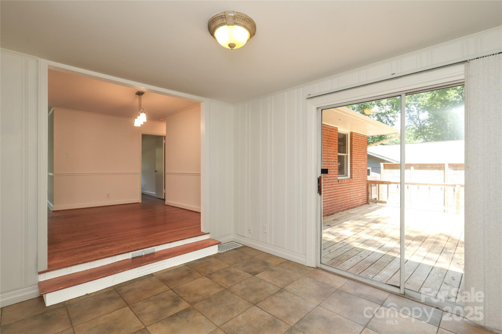 4361 Applegate Rd Charlotte, NC 28209