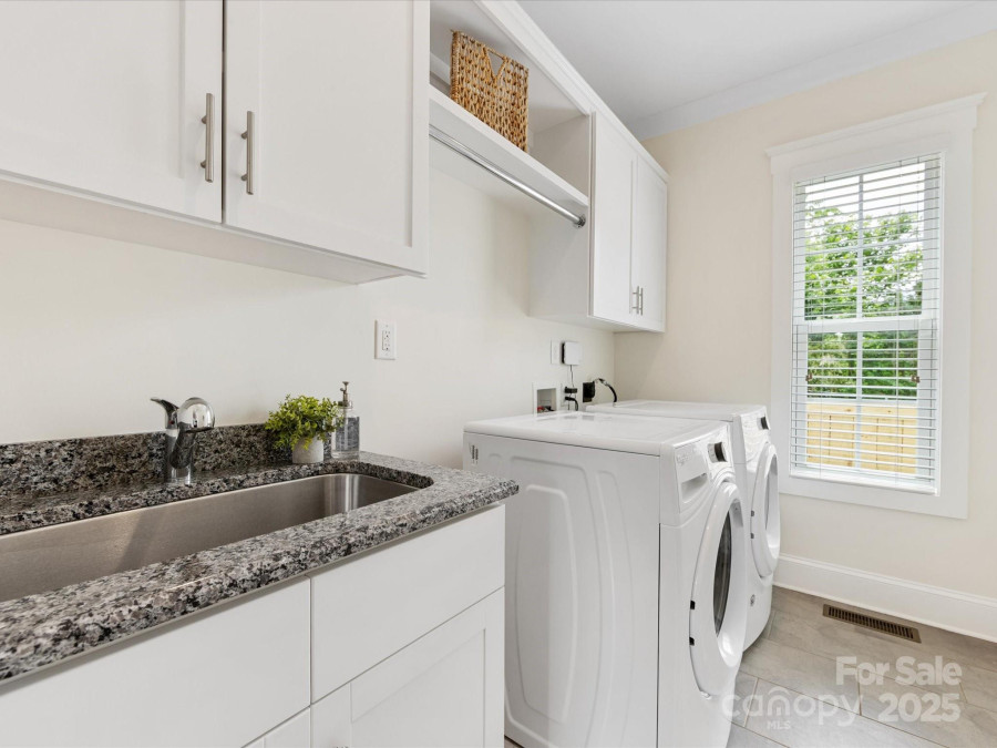 3101 Auburn Ave Charlotte, NC 28209