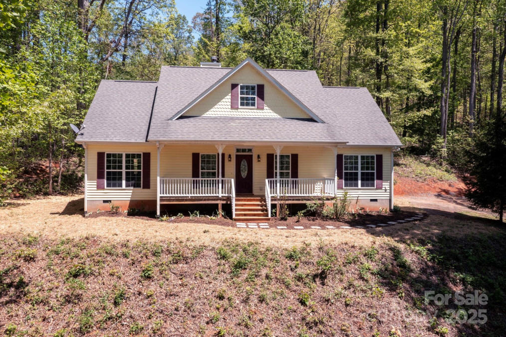 62 Mackenzie Way Swannanoa, NC 28778