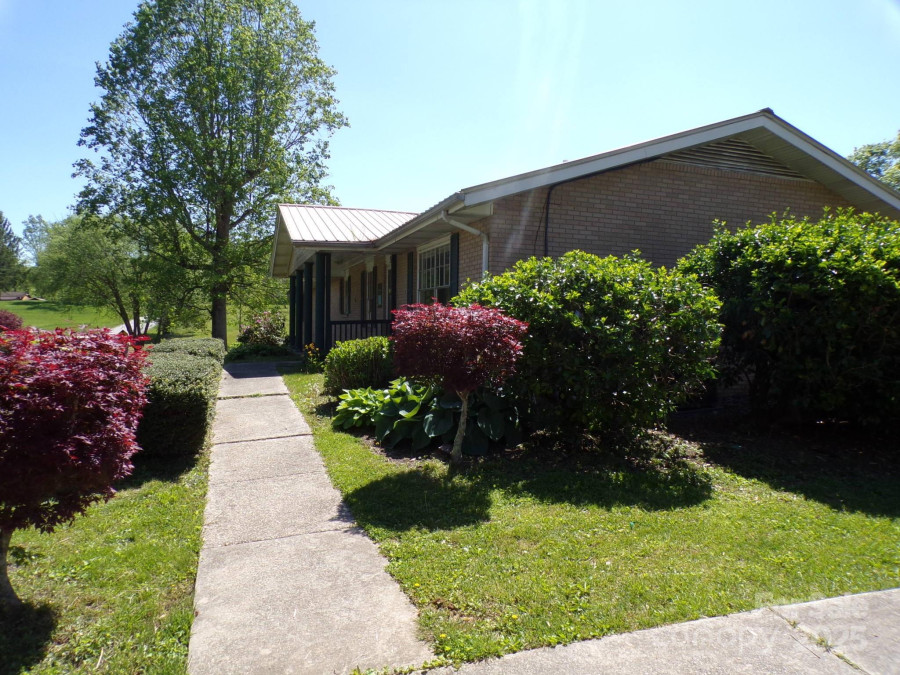 51 Fletcher View Dr Fletcher, NC 28732
