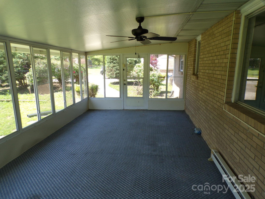 51 Fletcher View Dr Fletcher, NC 28732