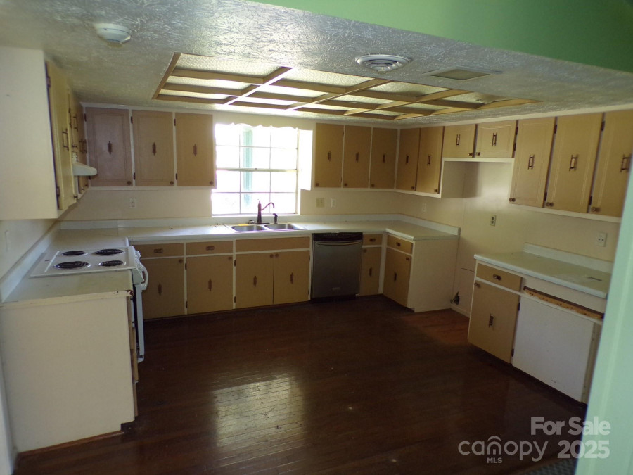51 Fletcher View Dr Fletcher, NC 28732