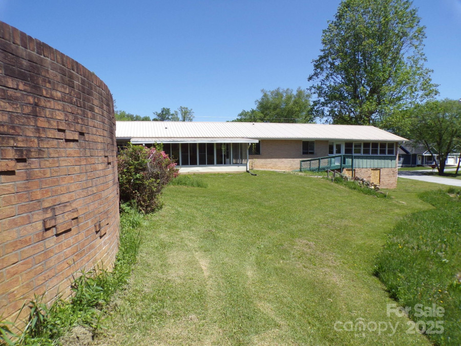 51 Fletcher View Dr Fletcher, NC 28732