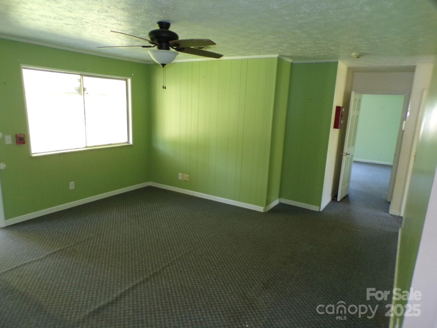 51 Fletcher View Dr Fletcher, NC 28732