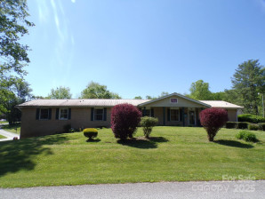 51 Fletcher View Dr Fletcher, NC 28732