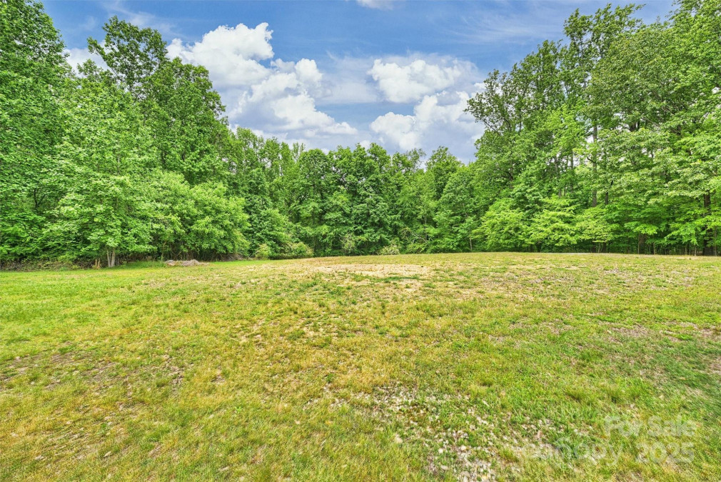 6108 Phyliss Ln Mint Hill, NC 28227