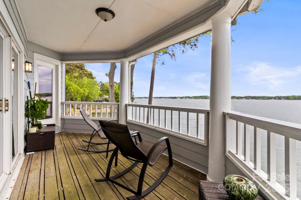 372 Northwest Dr Davidson, NC 28036